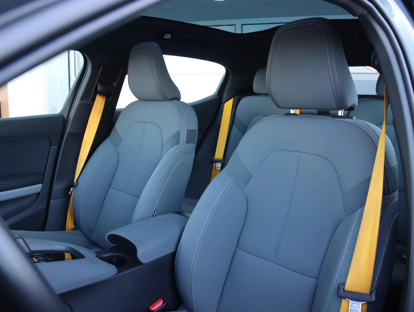 Hoofdafbeelding Polestar 2