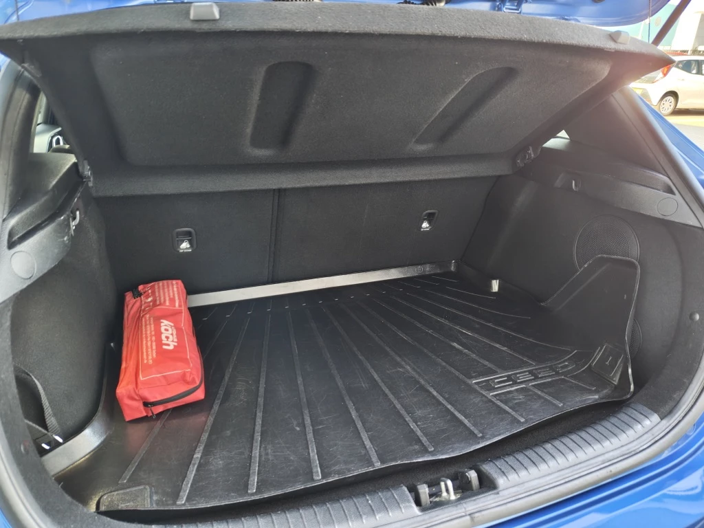 Hoofdafbeelding Kia Ceed