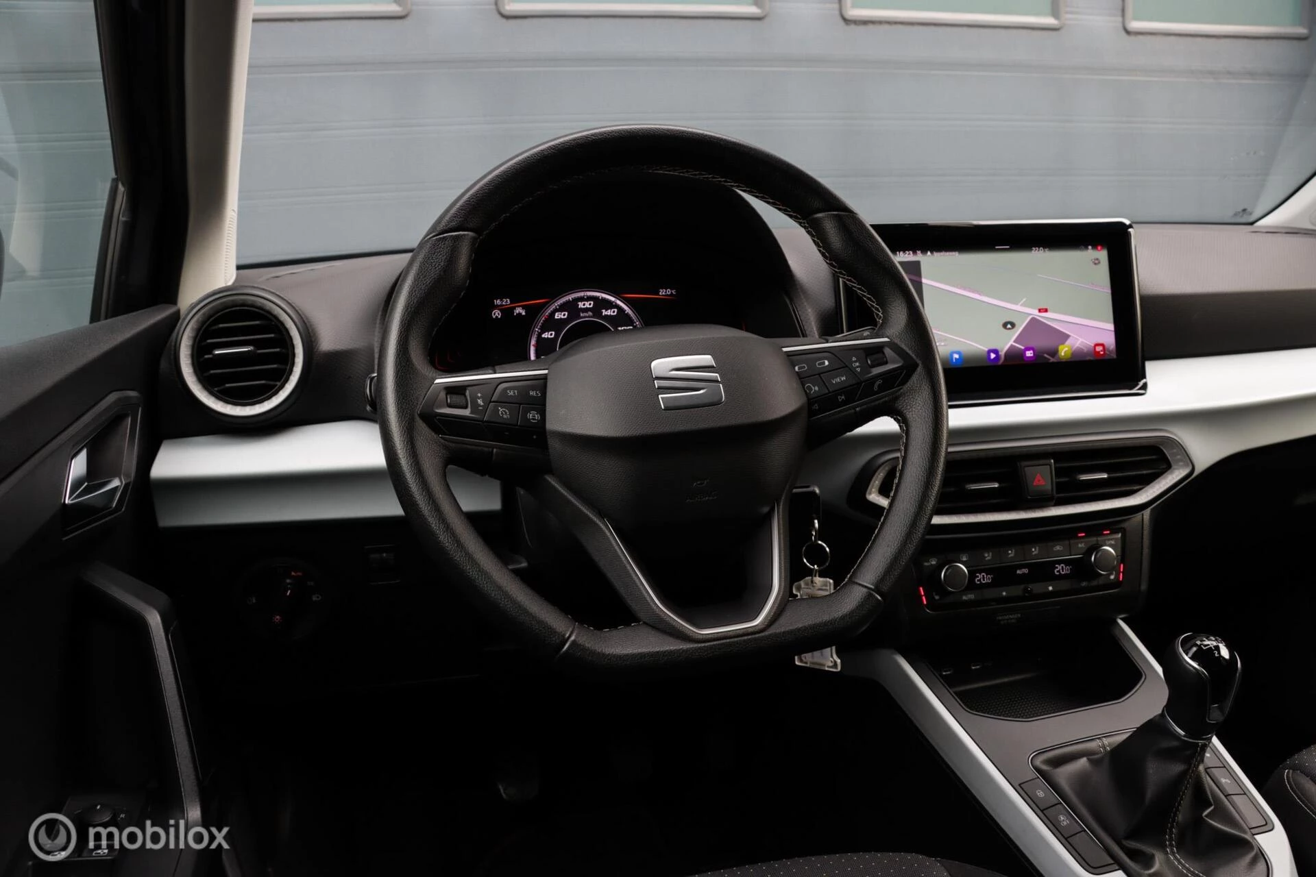 Hoofdafbeelding SEAT Arona