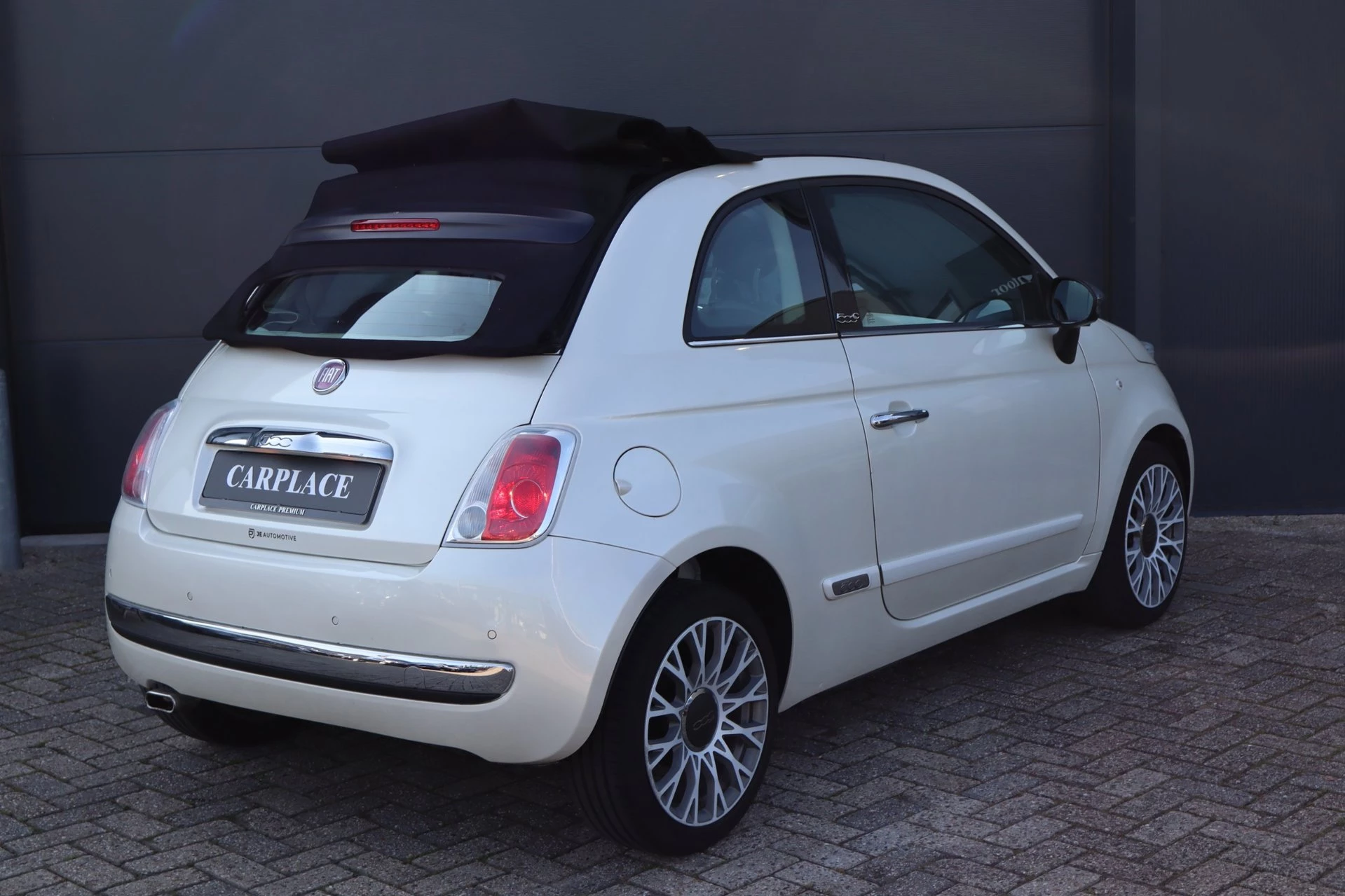 Hoofdafbeelding Fiat 500C