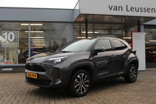 Toyota Yaris Cross 1.5 HYBRID 115 FIRST EDITION PARK.SENSOREN STOEL-STUUR & RUITEN WISSER VERWARMING KEYLESS