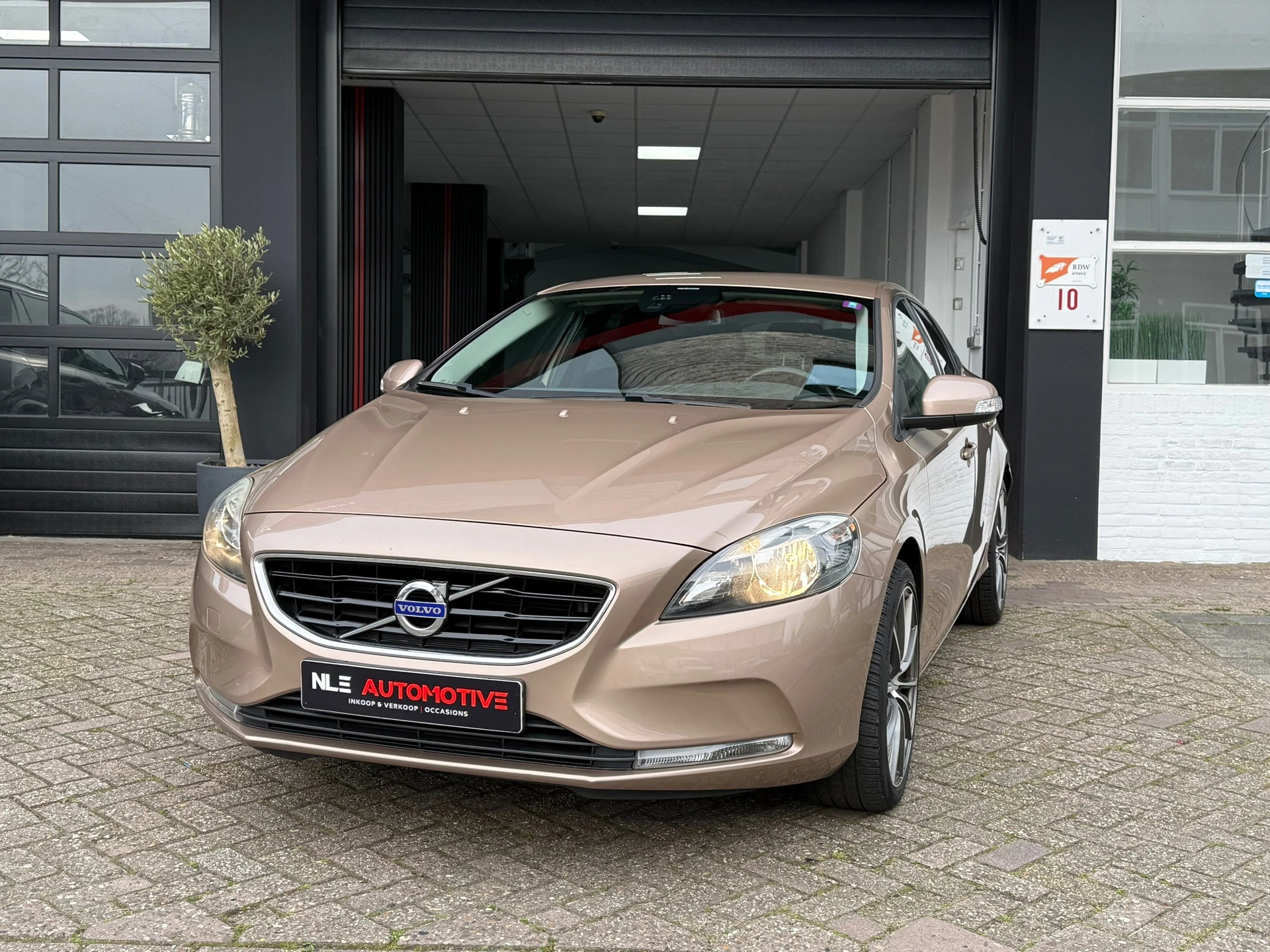 Hoofdafbeelding Volvo V40