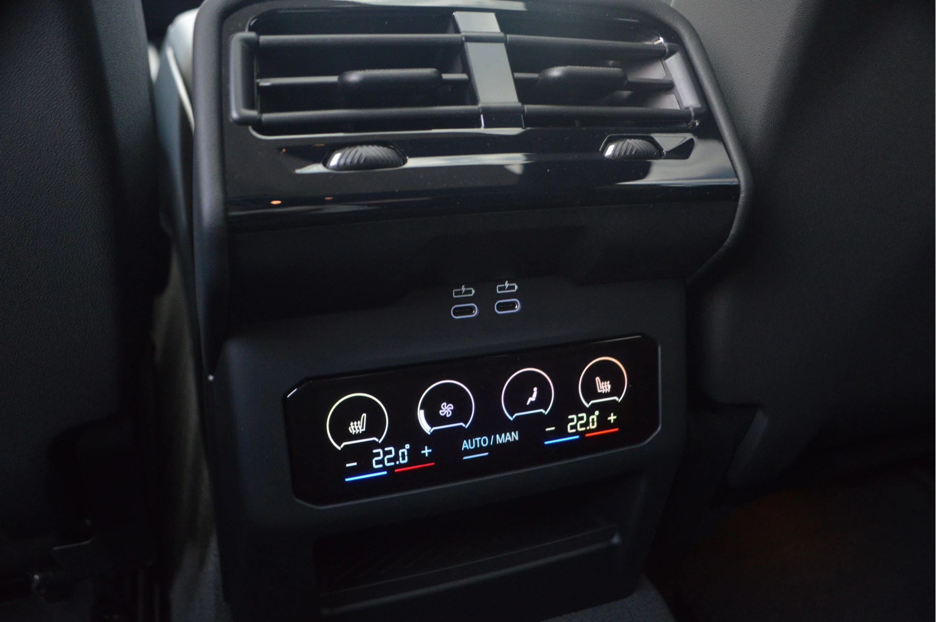 Hoofdafbeelding BMW i5