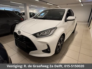 Toyota Yaris 1.5 Hybrid Dynamic Luxury | Stuur- & Stoelverwarming | Camera | Dode hoek detectie | Parkeersensoren Voor & Achter |