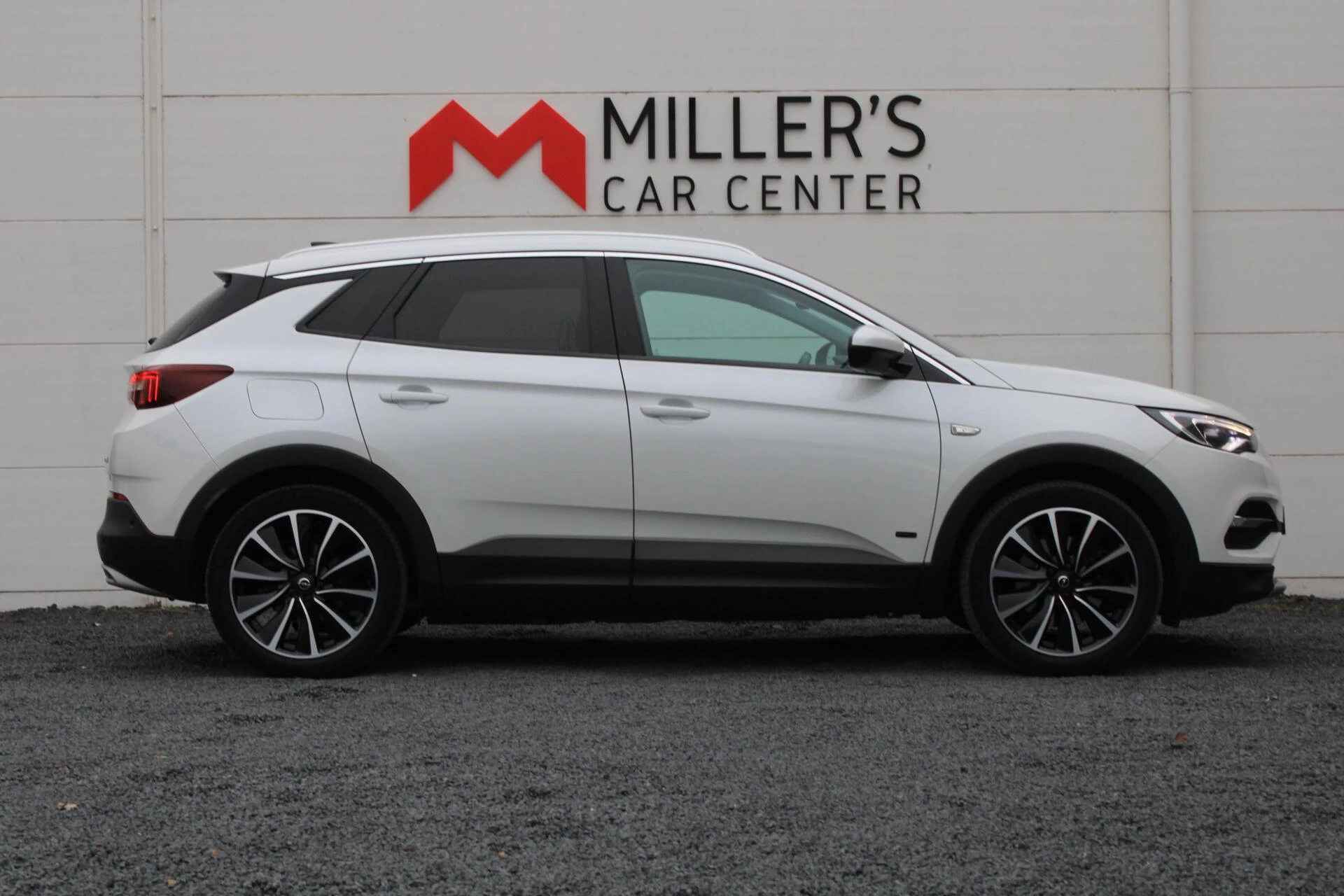 Hoofdafbeelding Opel Grandland X