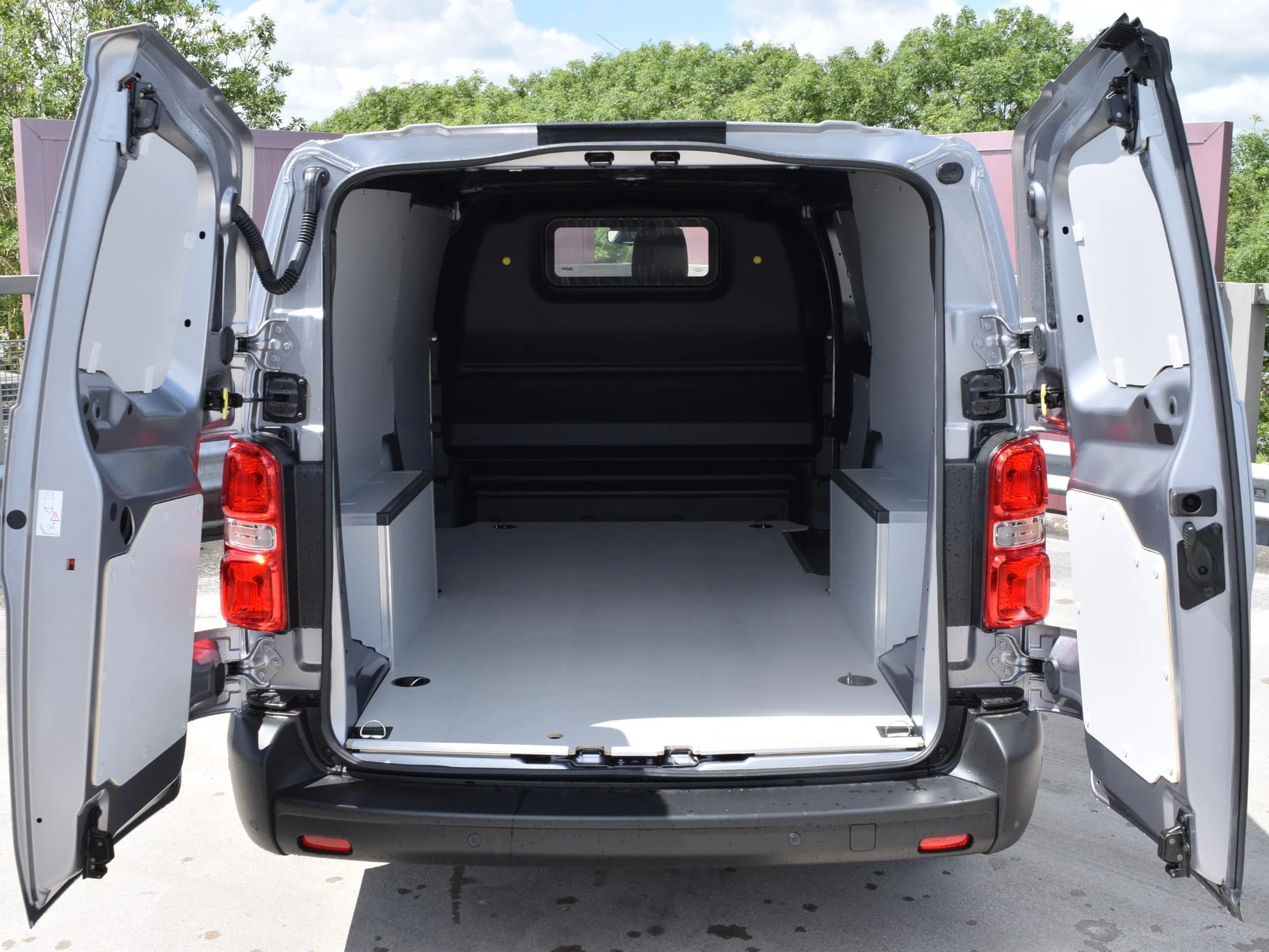Hoofdafbeelding Opel Vivaro-e