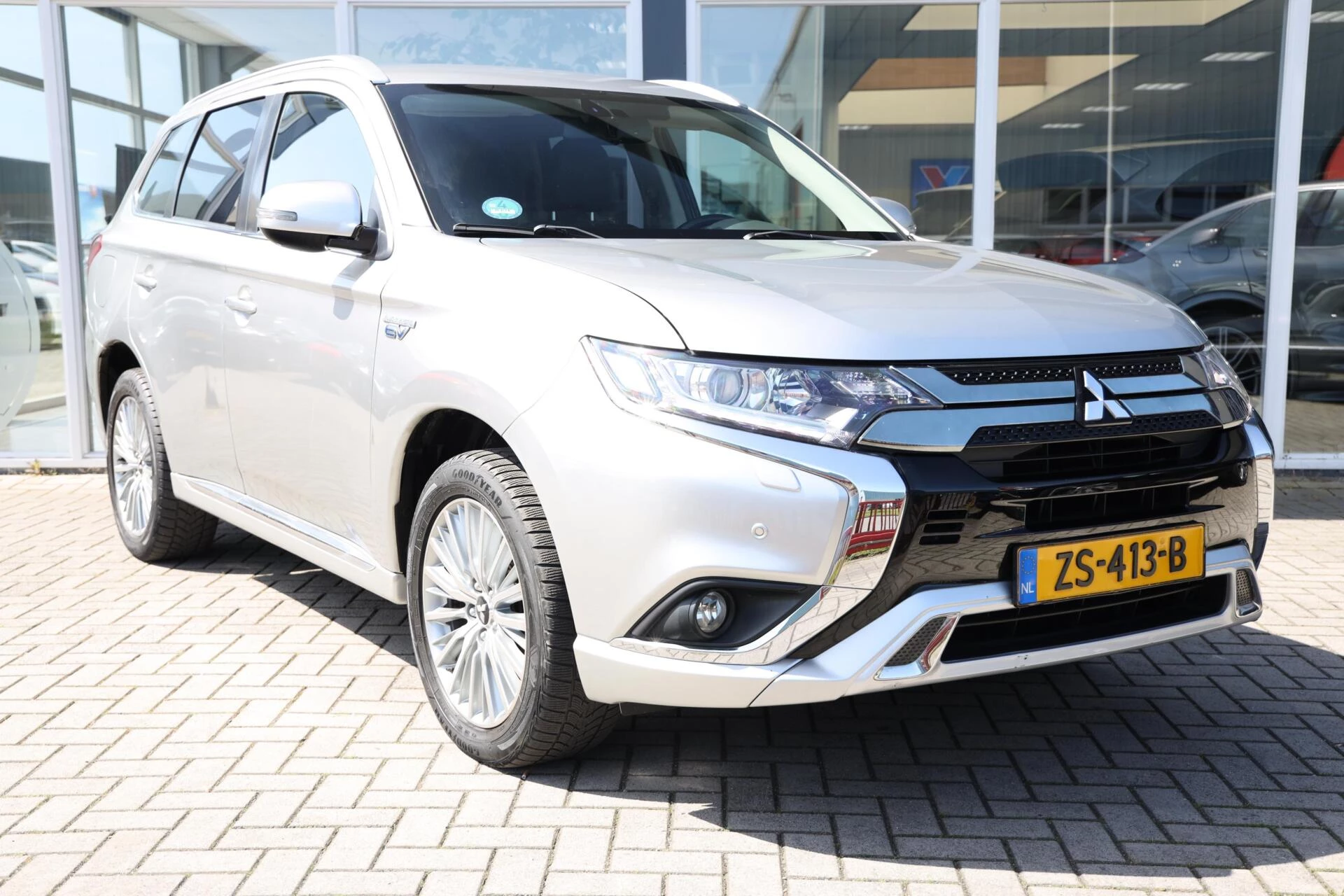 Hoofdafbeelding Mitsubishi Outlander