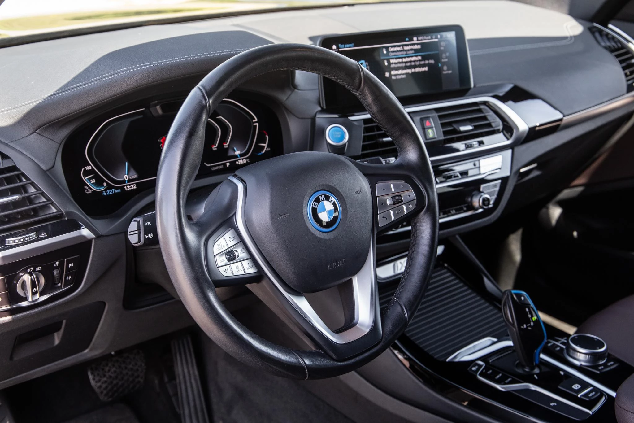 Hoofdafbeelding BMW iX3