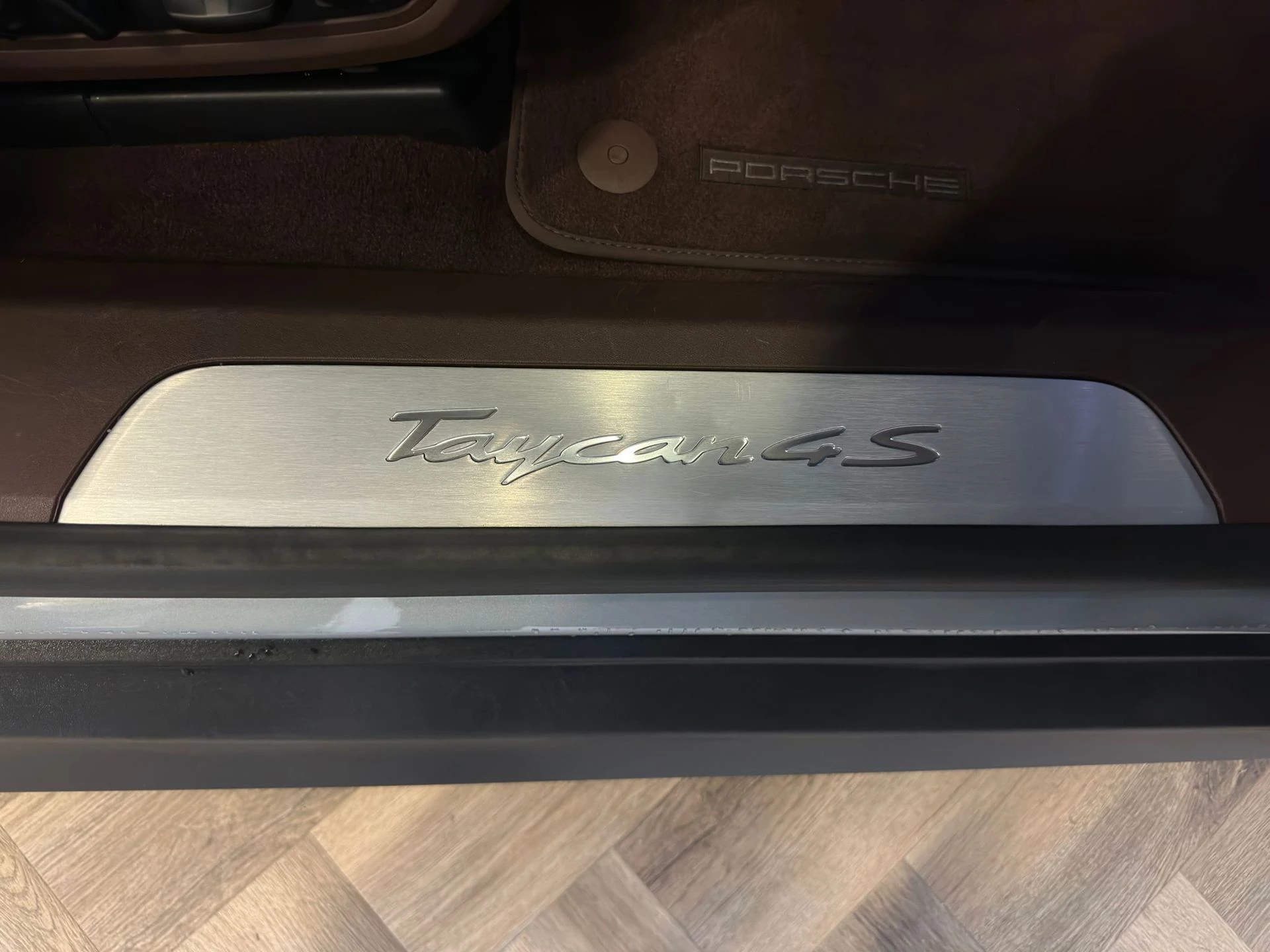 Hoofdafbeelding Porsche Taycan