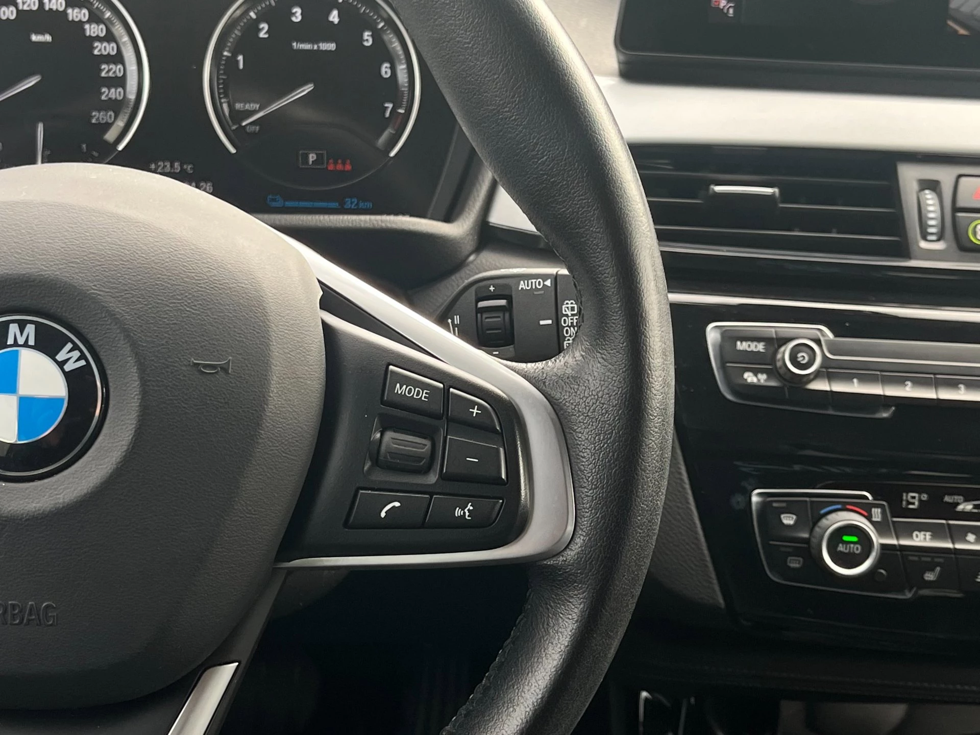 Hoofdafbeelding BMW X2