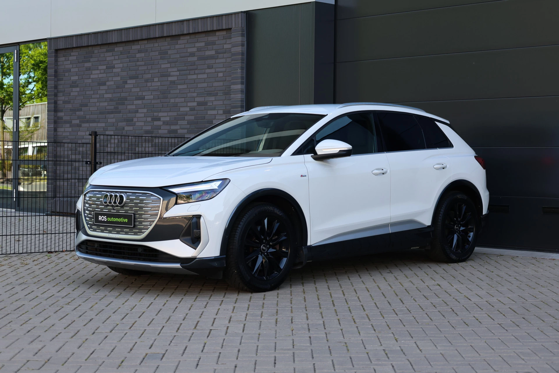 Hoofdafbeelding Audi Q4 e-tron