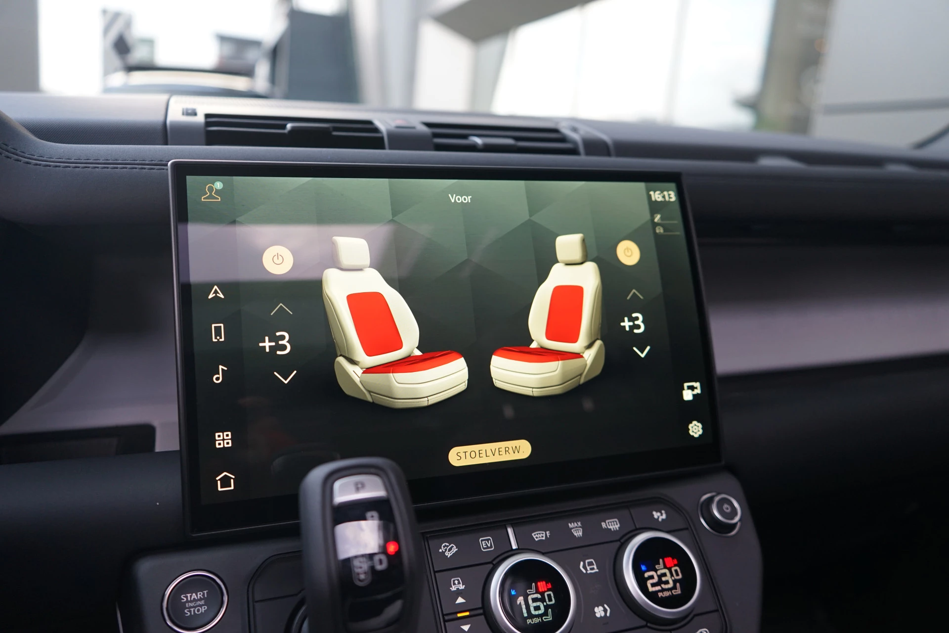 Hoofdafbeelding Land Rover Defender