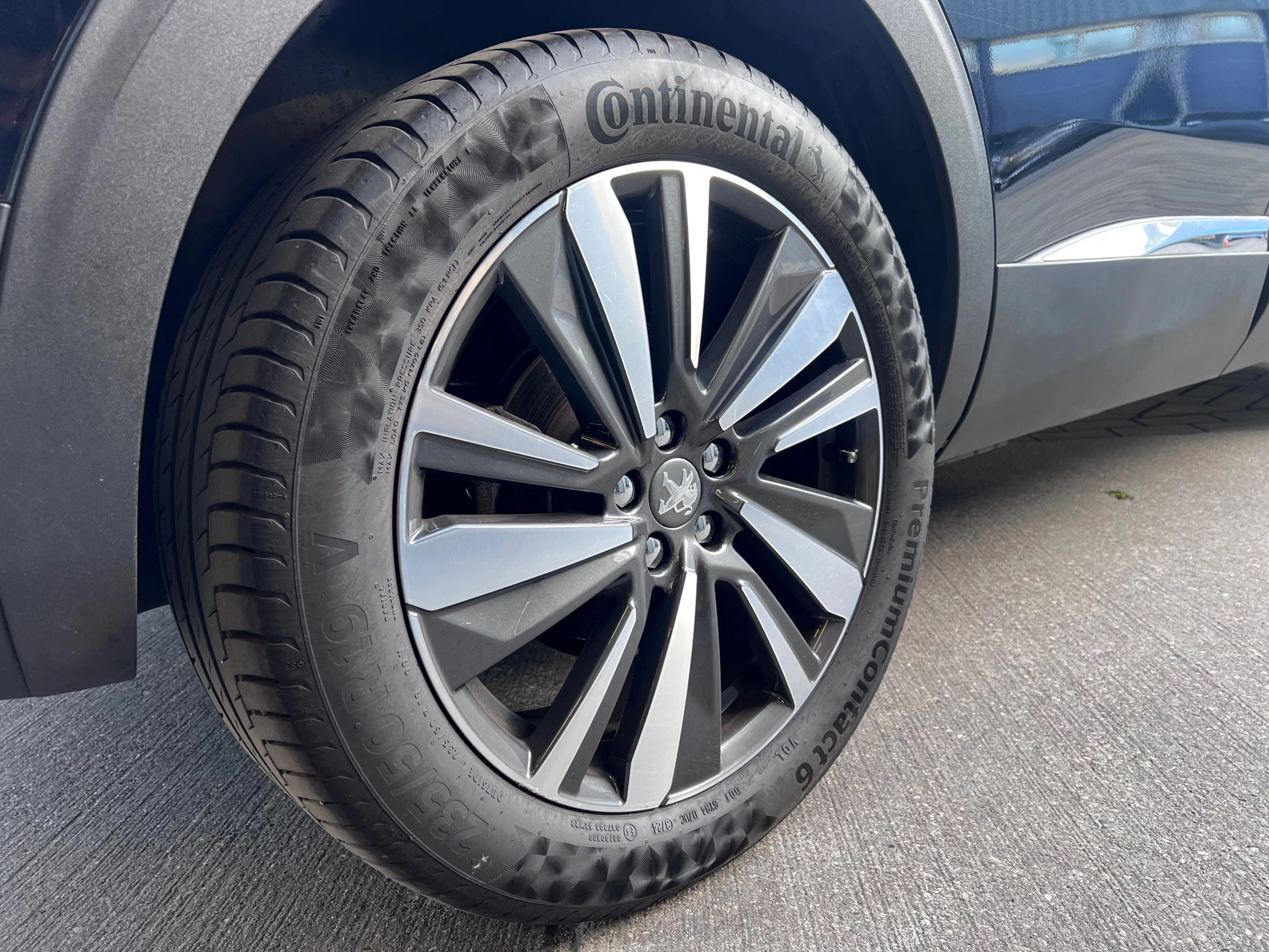 Hoofdafbeelding Peugeot 5008