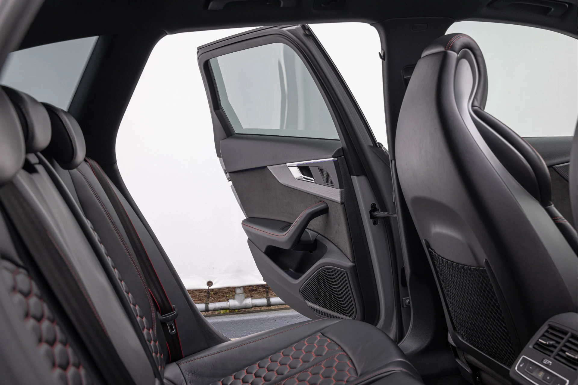 Hoofdafbeelding Audi RS4