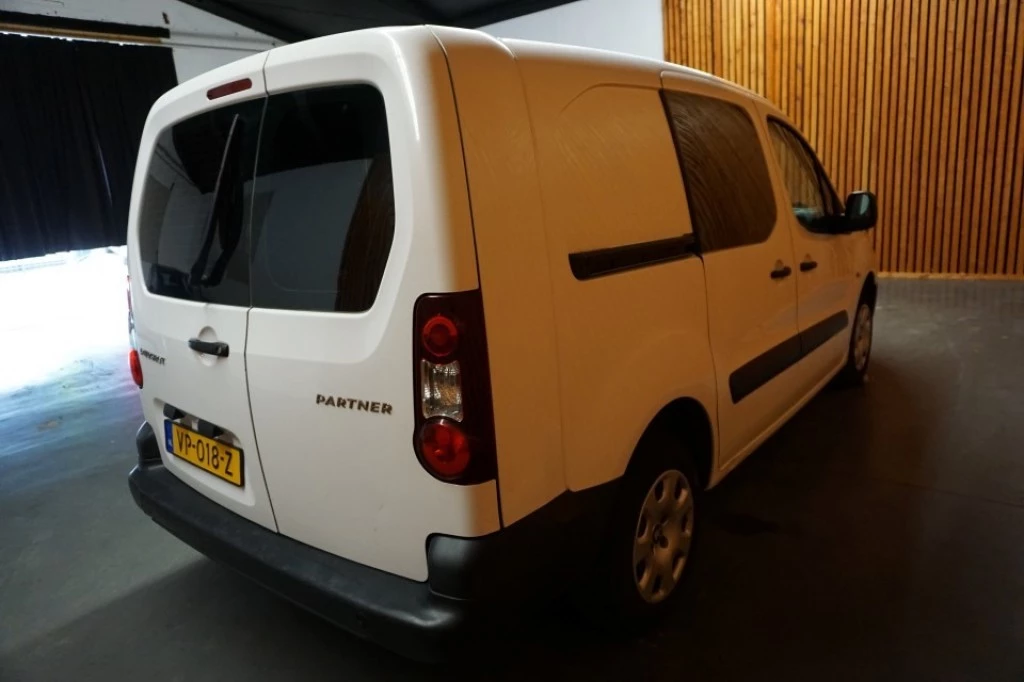 Hoofdafbeelding Peugeot Partner