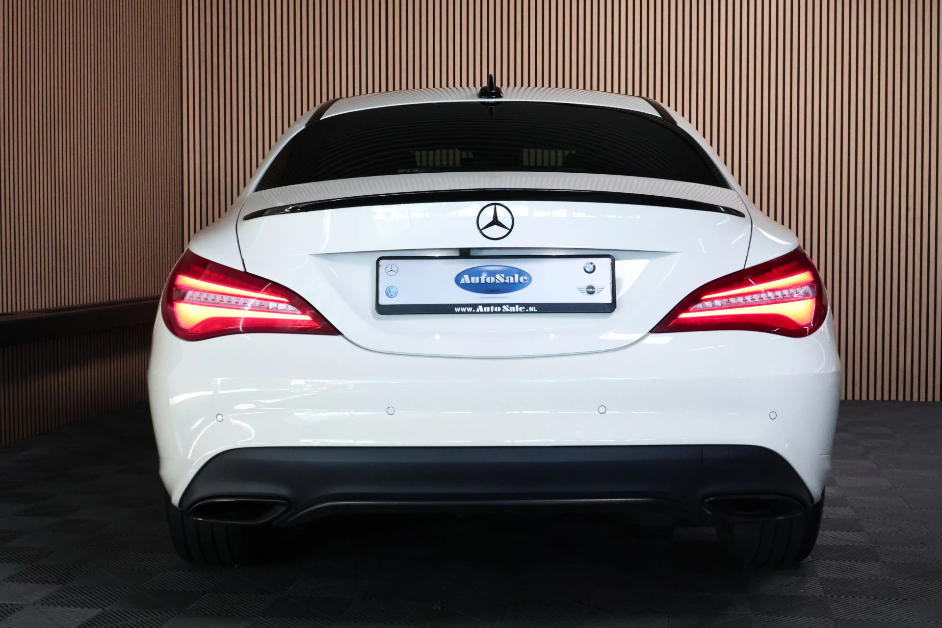 Hoofdafbeelding Mercedes-Benz CLA