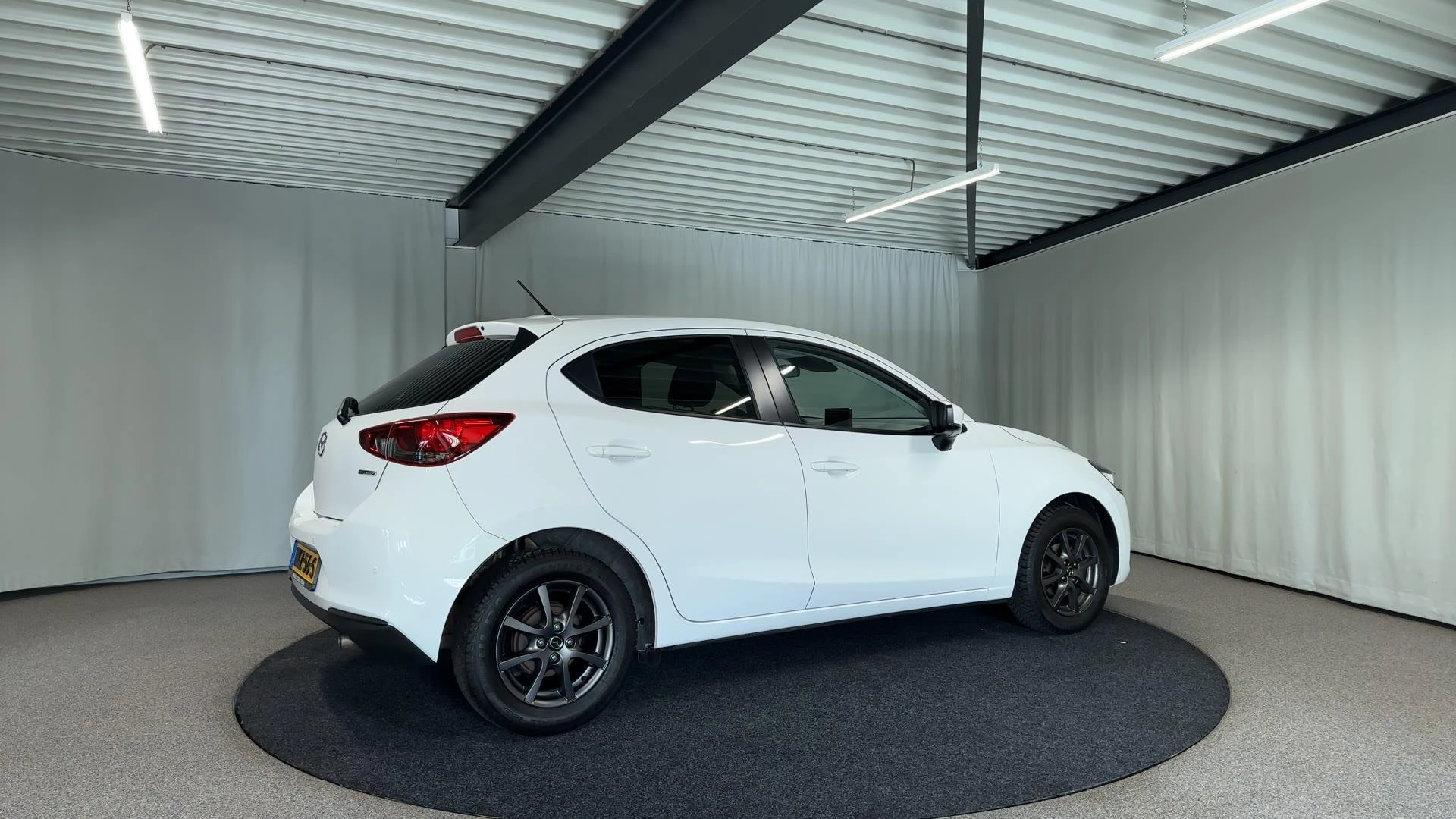 Hoofdafbeelding Mazda 2