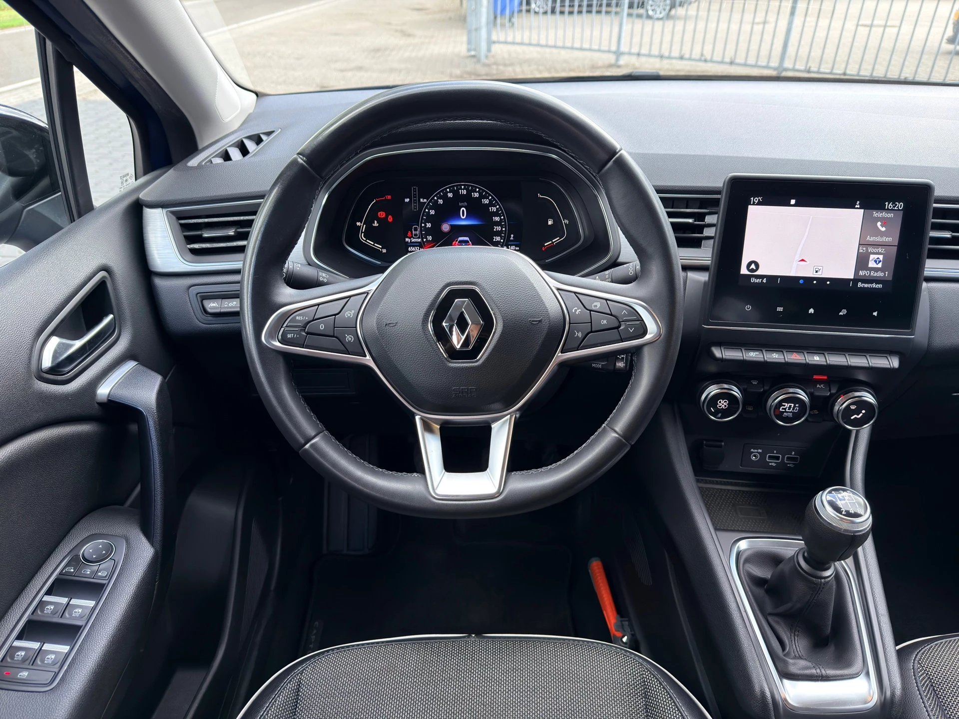 Hoofdafbeelding Renault Captur