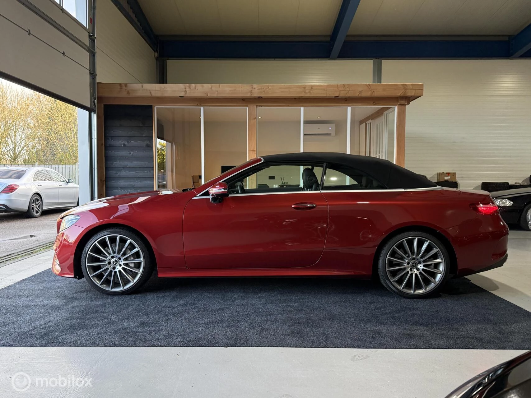 Hoofdafbeelding Mercedes-Benz E-Klasse