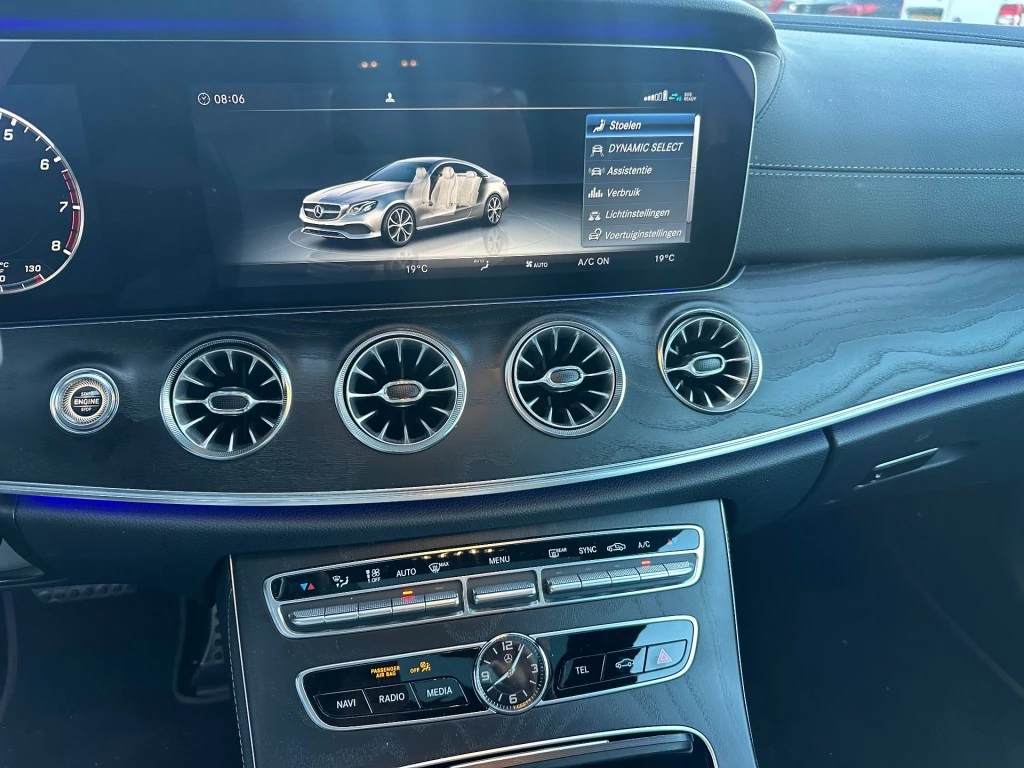 Hoofdafbeelding Mercedes-Benz E-Klasse