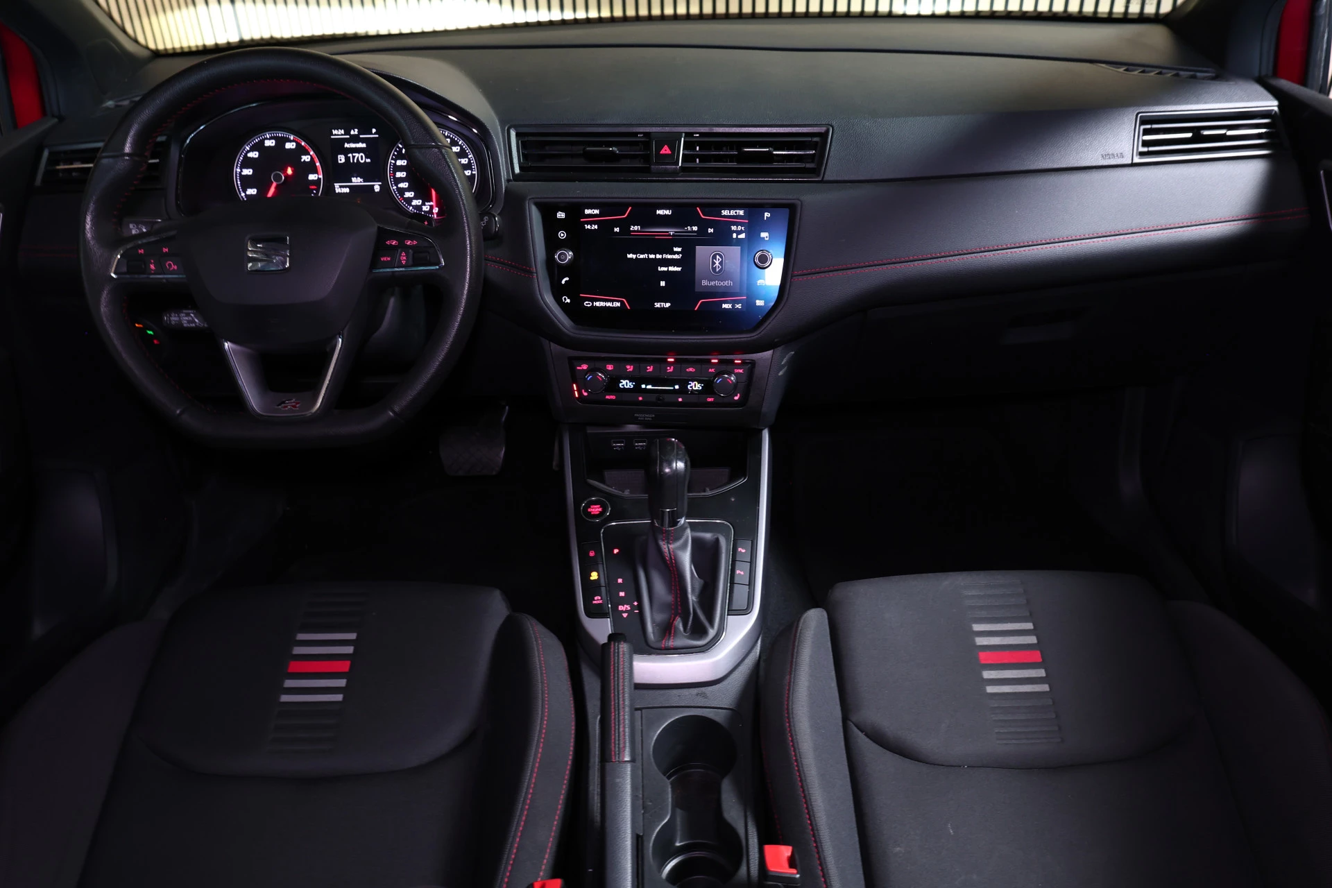 Hoofdafbeelding SEAT Arona