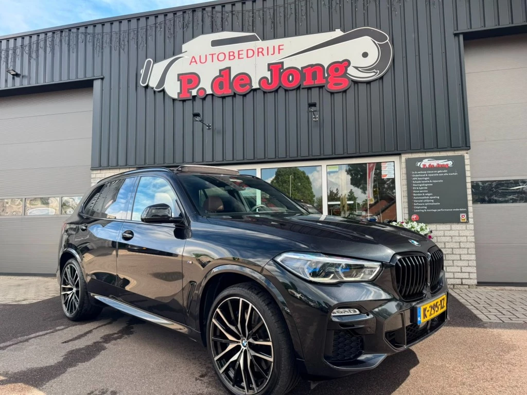 Hoofdafbeelding BMW X5
