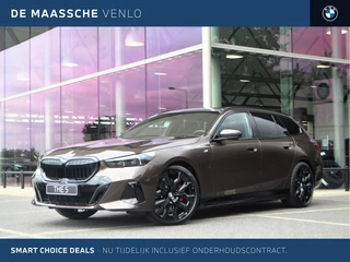 BMW 5 Serie Touring 530e Automaat / Panoramadak / Trekhaak / Bowers & Wilkins / M Multifunctionele Stoelen / Adaptieve LED / Stoelventilatie / Parking Assistant Plus