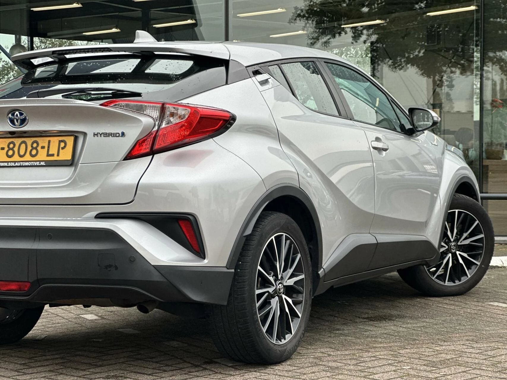 Hoofdafbeelding Toyota C-HR