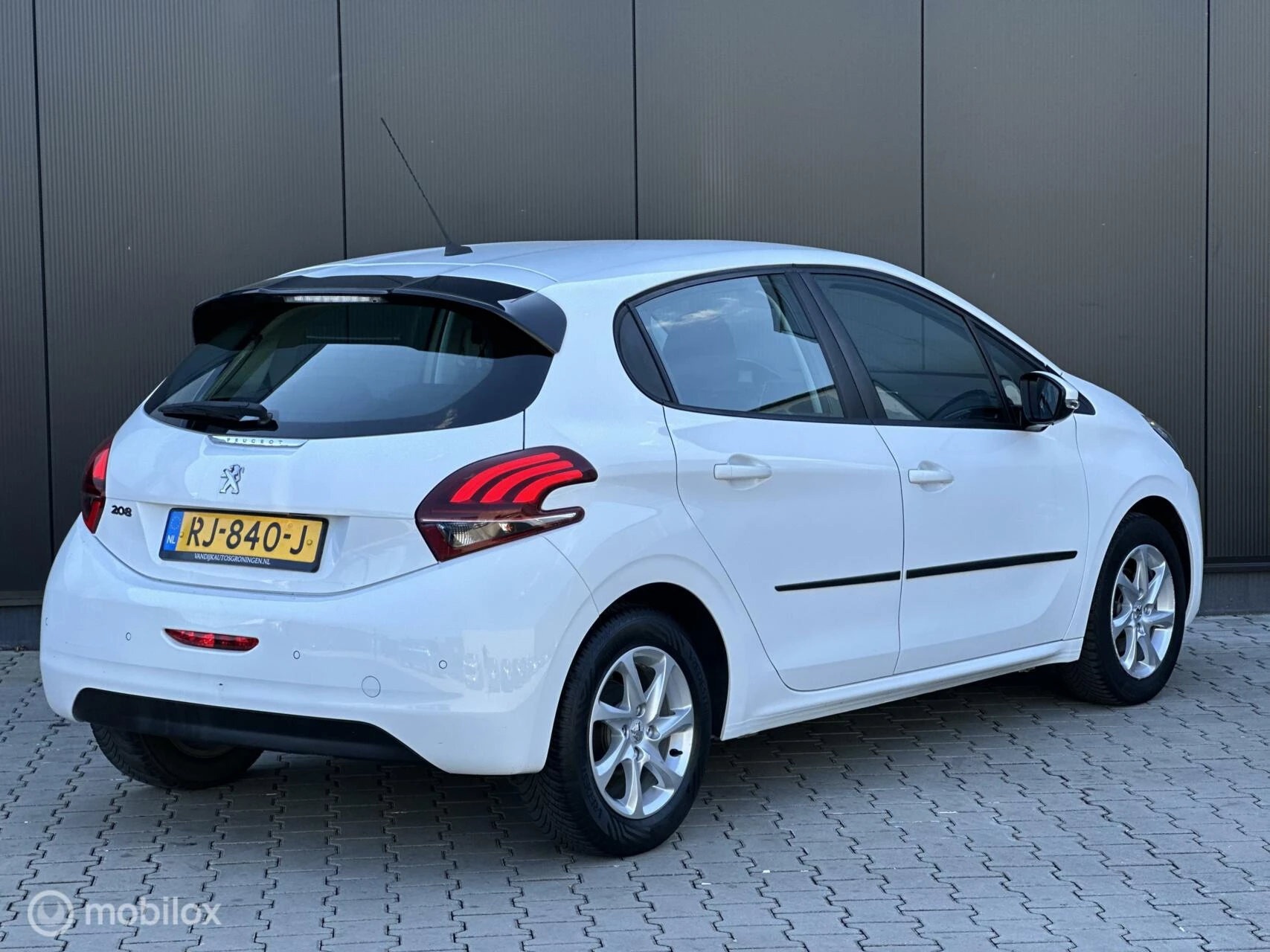 Hoofdafbeelding Peugeot 208