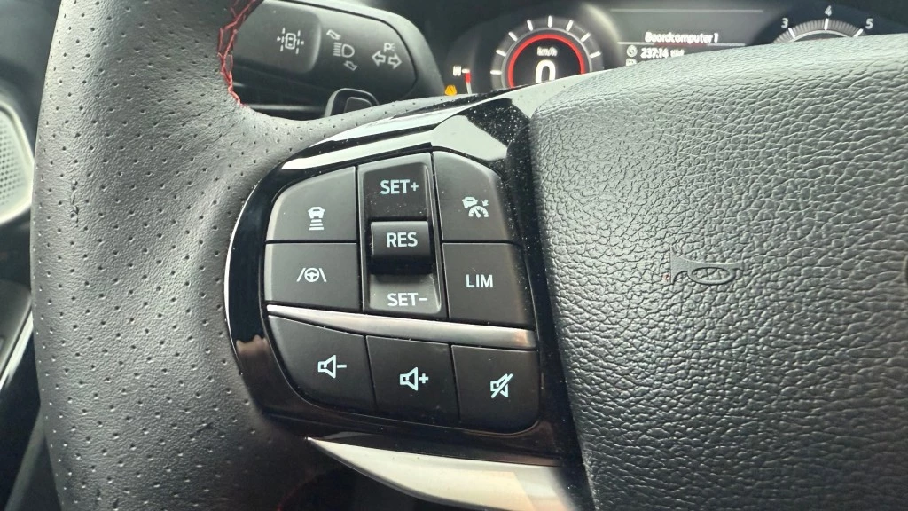 Hoofdafbeelding Ford Explorer