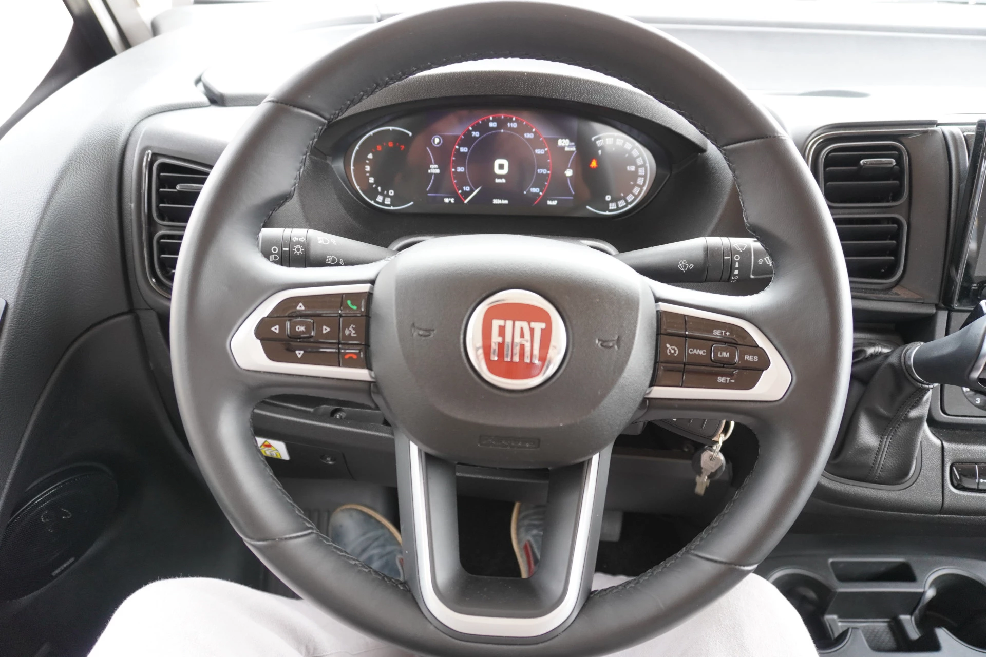 Hoofdafbeelding Hymer Exsis-i