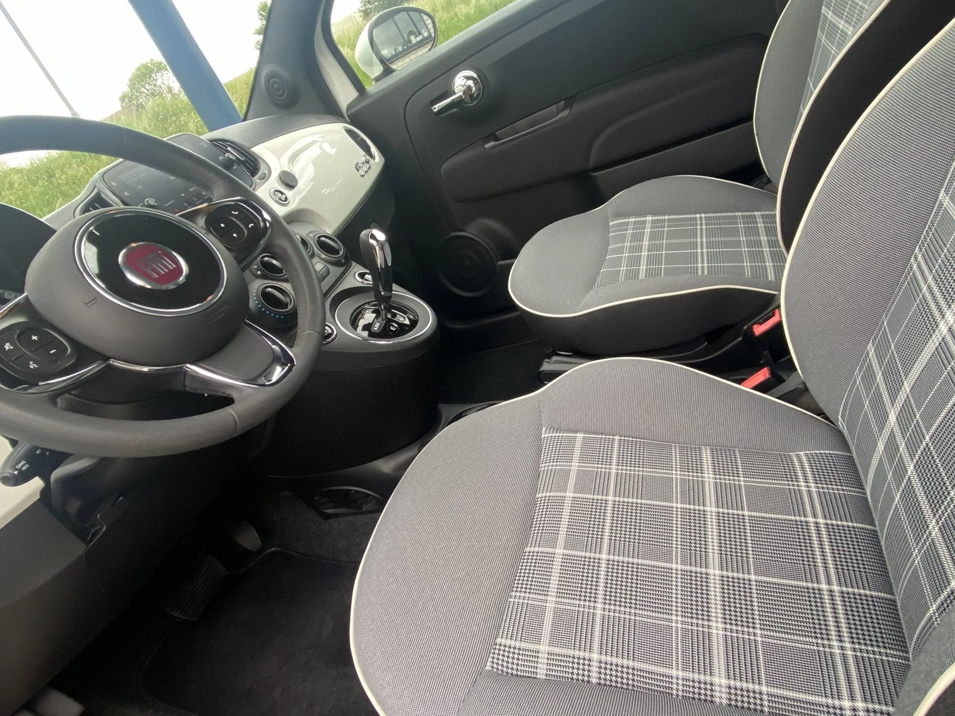 Hoofdafbeelding Fiat 500C