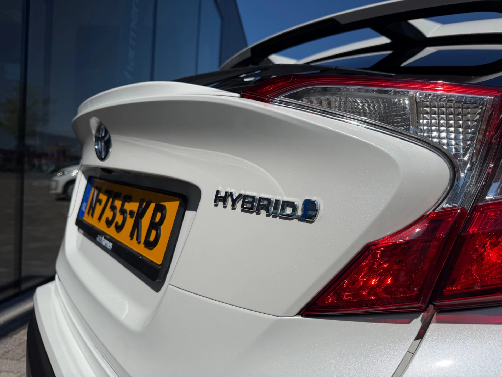 Hoofdafbeelding Toyota C-HR