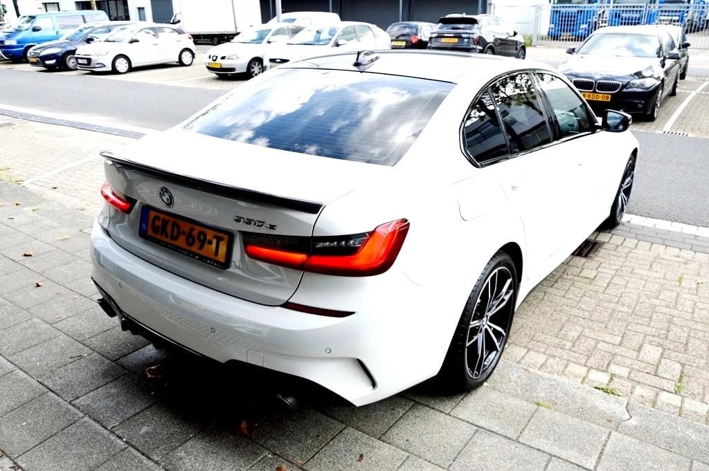 Hoofdafbeelding BMW 3 Serie