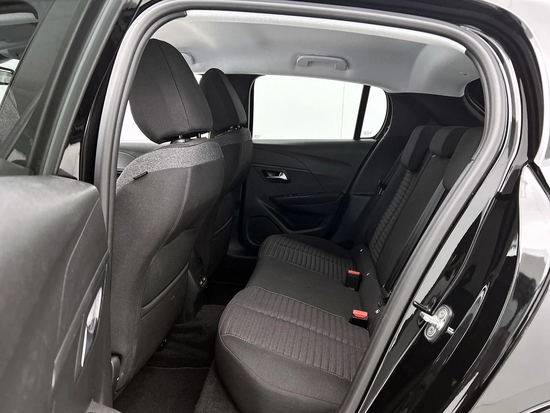 Hoofdafbeelding Peugeot e-208