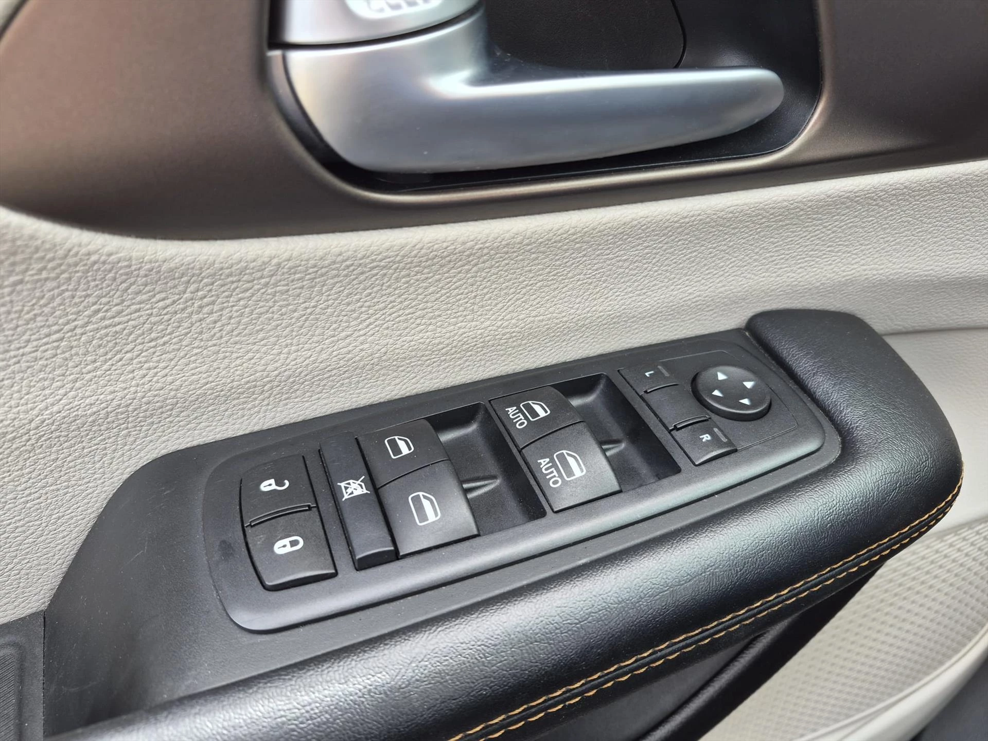 Hoofdafbeelding Chrysler Pacifica