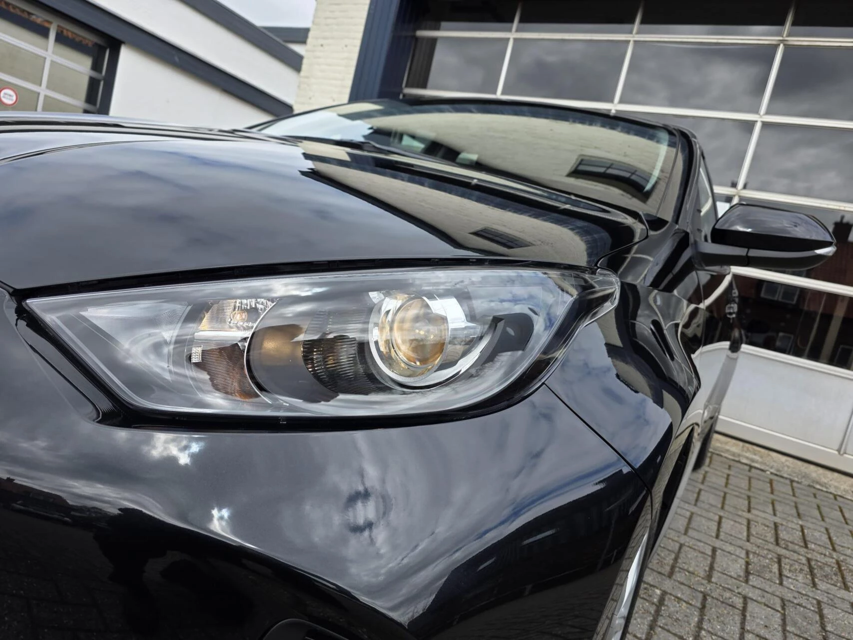 Hoofdafbeelding Mazda 2 Hybrid