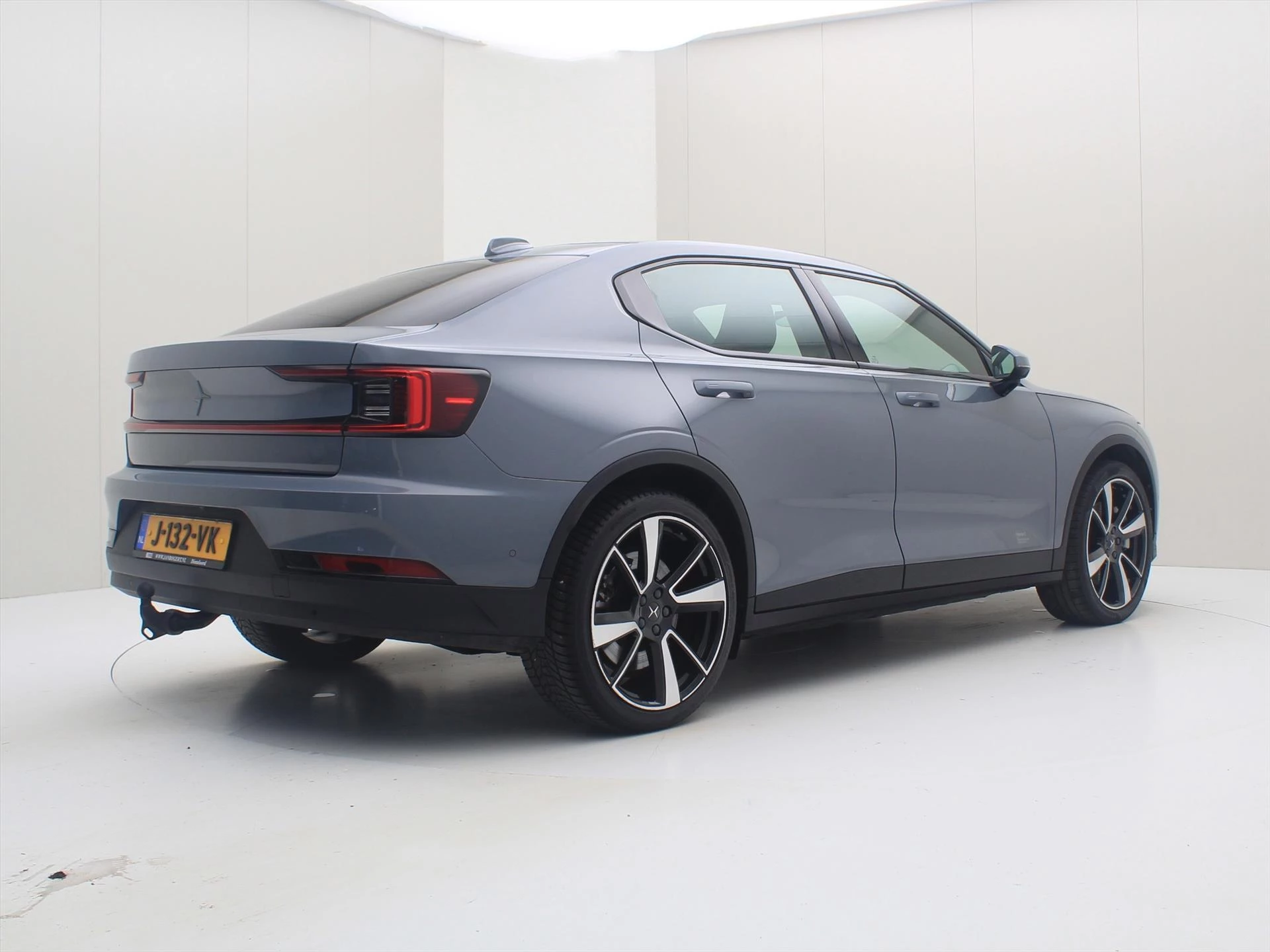 Hoofdafbeelding Polestar 2