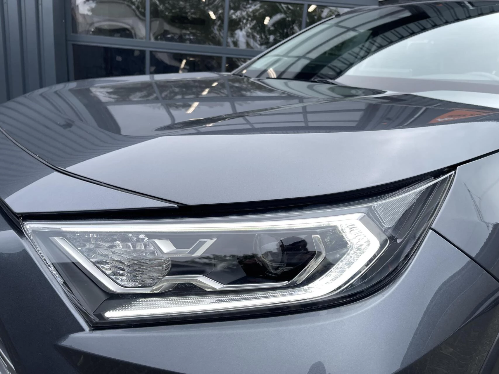 Hoofdafbeelding Toyota RAV4