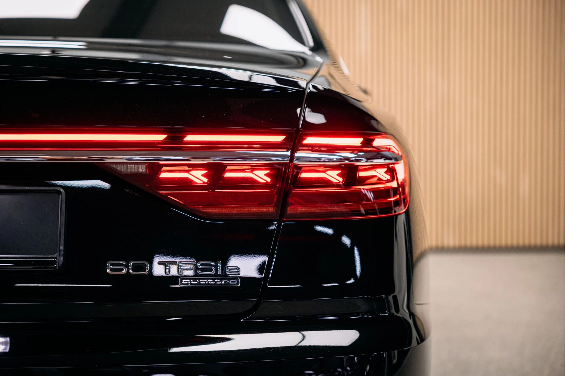 Hoofdafbeelding Audi A8
