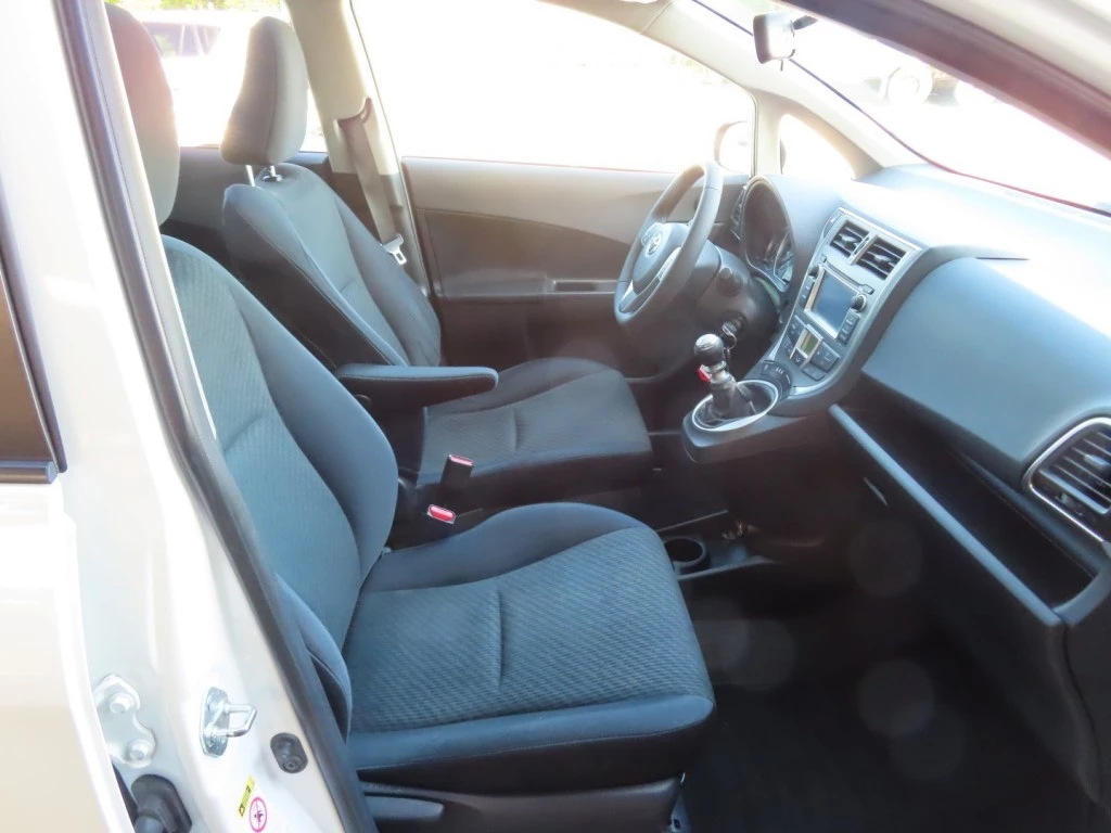Hoofdafbeelding Toyota Verso-S