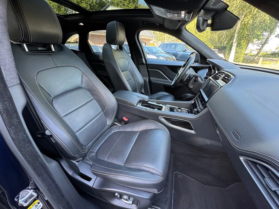 Hoofdafbeelding Jaguar F-PACE