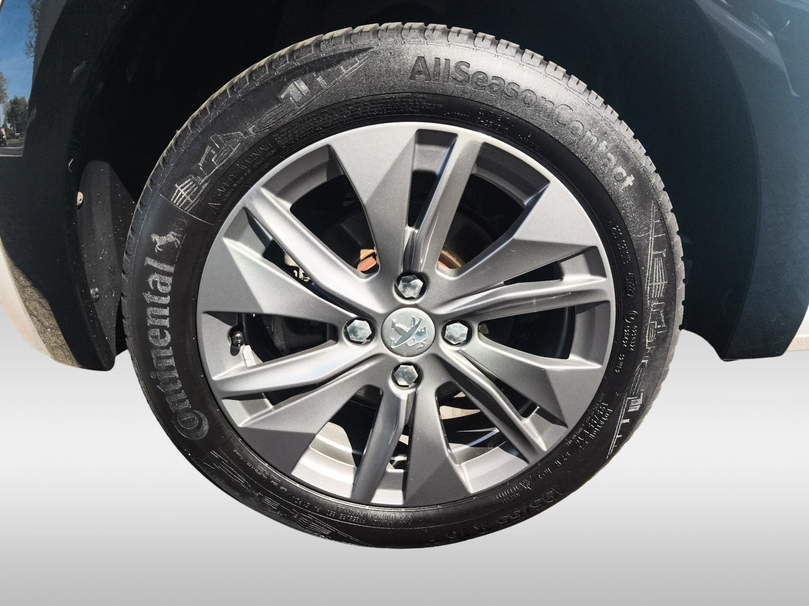Hoofdafbeelding Peugeot e-208