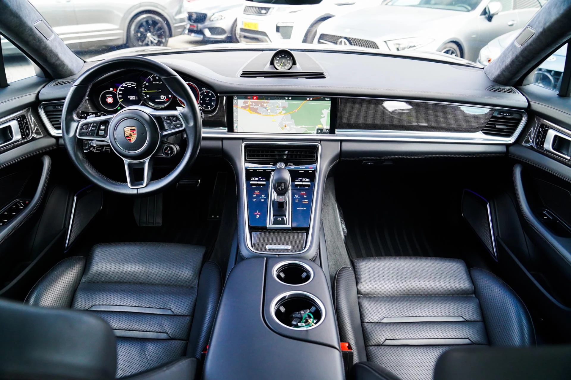 Hoofdafbeelding Porsche Panamera