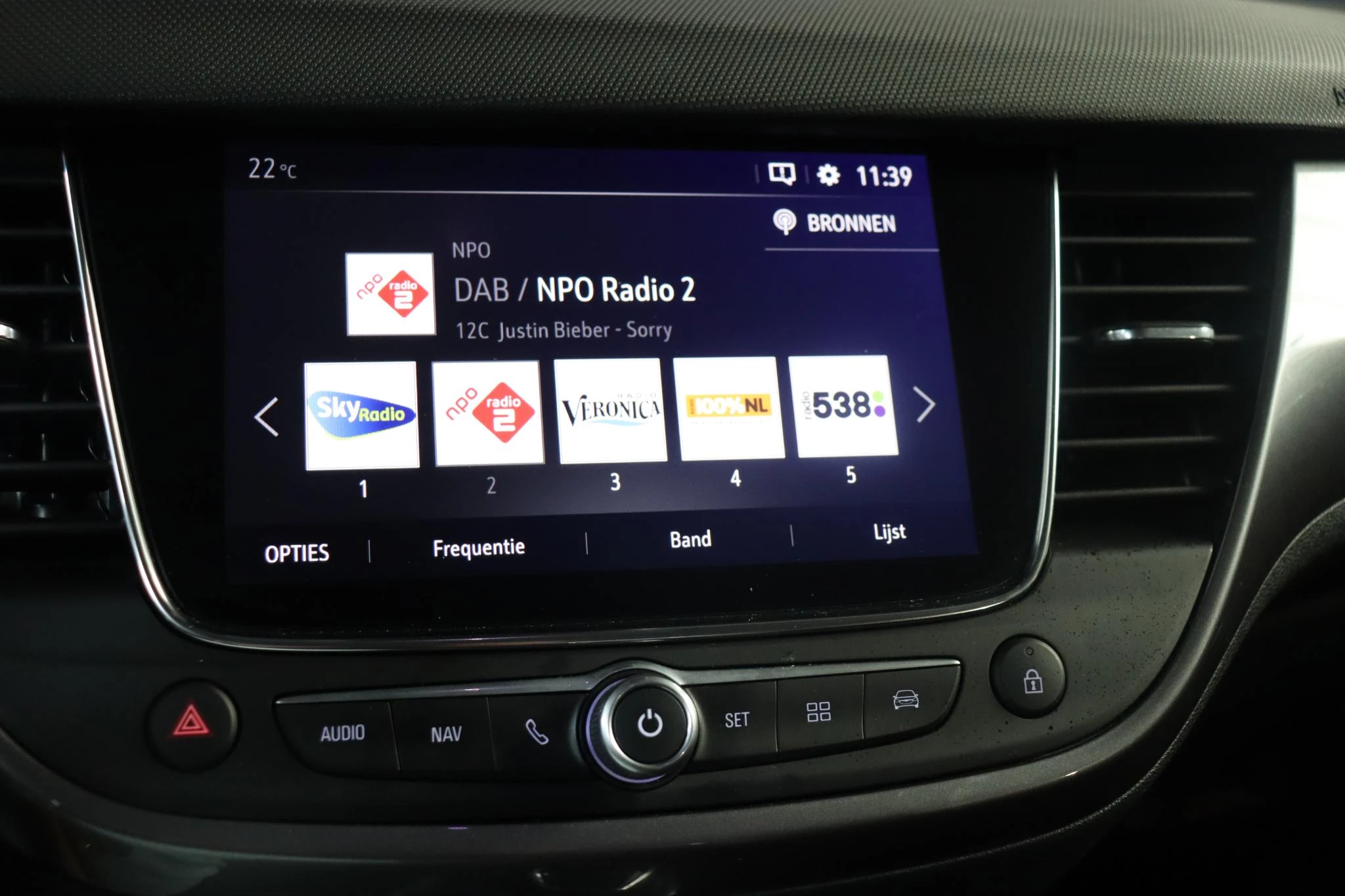 Hoofdafbeelding Opel Crossland X