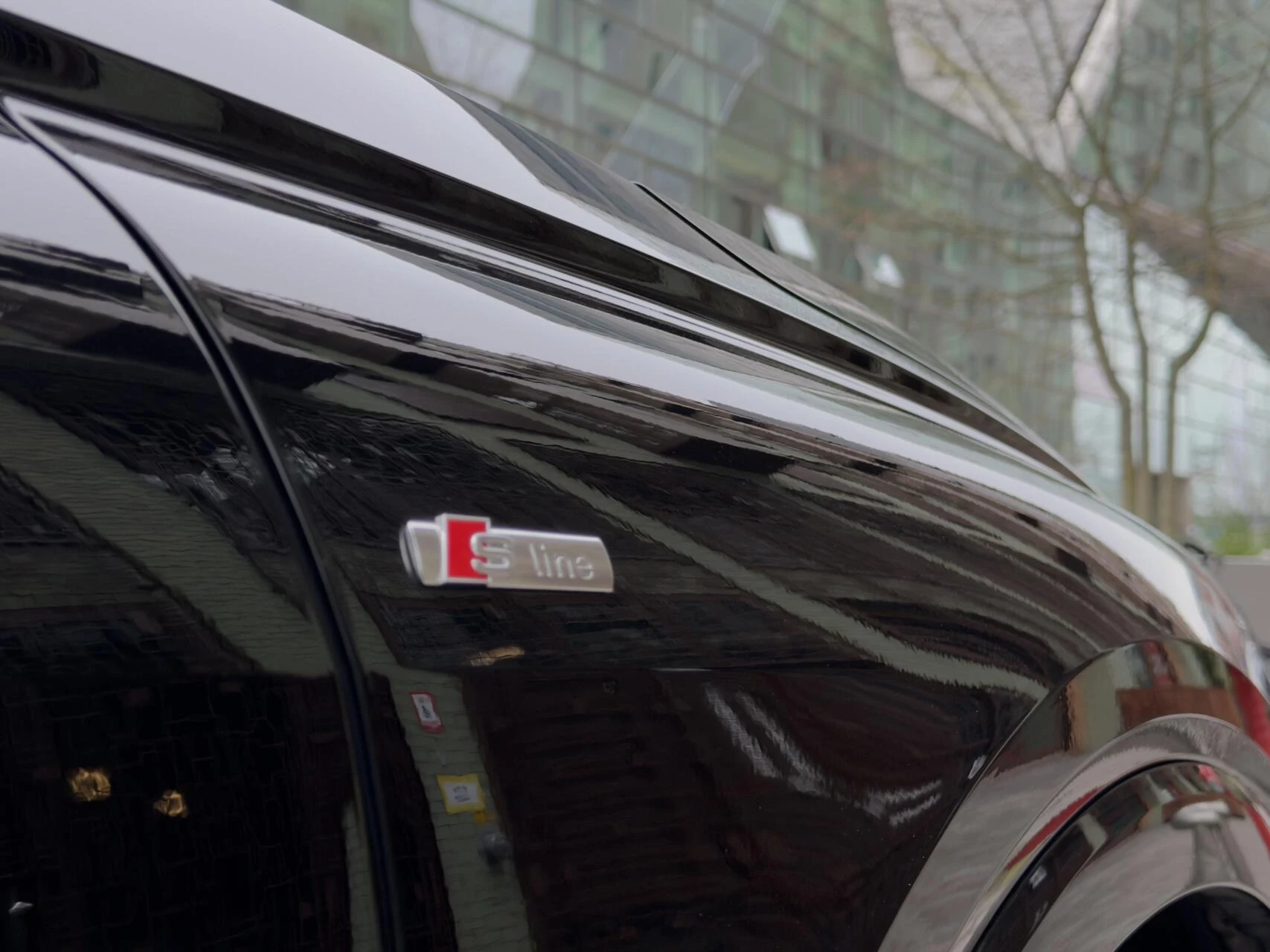 Hoofdafbeelding Audi Q4 e-tron