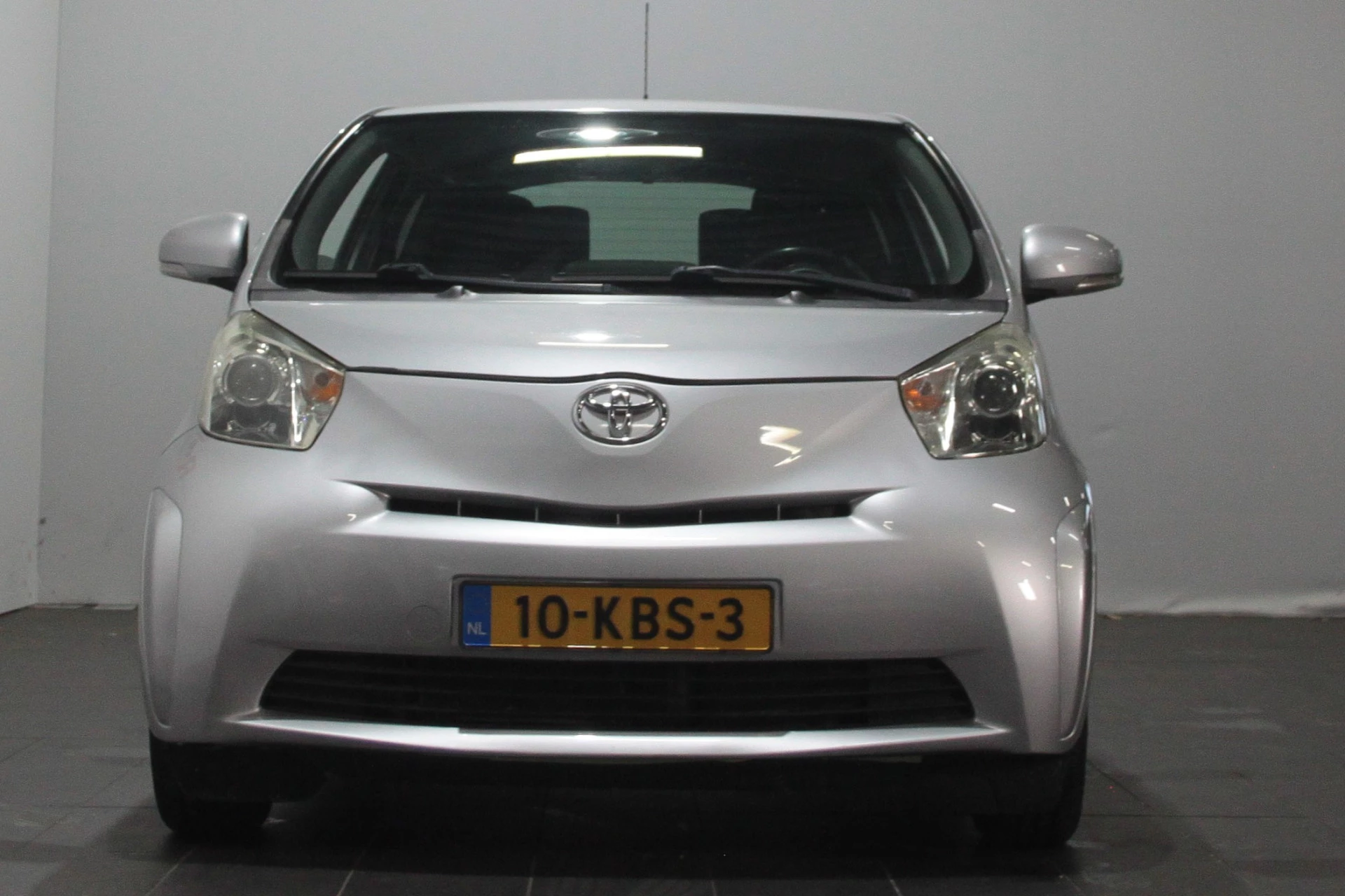 Hoofdafbeelding Toyota iQ