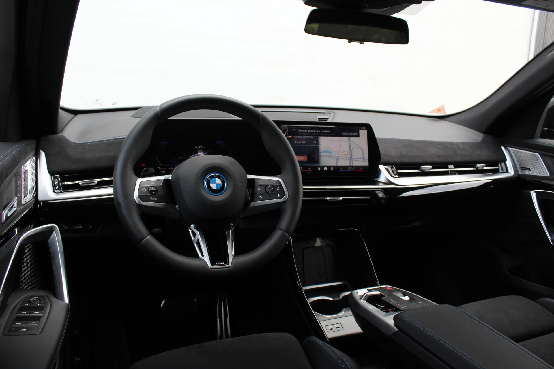 Hoofdafbeelding BMW iX2