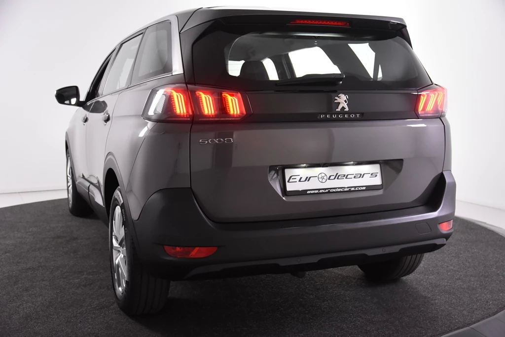 Hoofdafbeelding Peugeot 5008