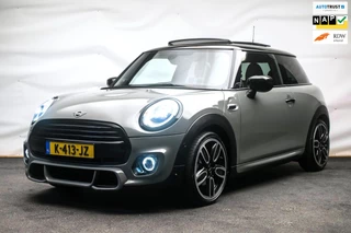 Mini Mini 1.5 Cooper John Cooper Works Dalston Edition ORG NL [ Panoramadak Harman Kardon HUD Digital Dash Alcantara ]